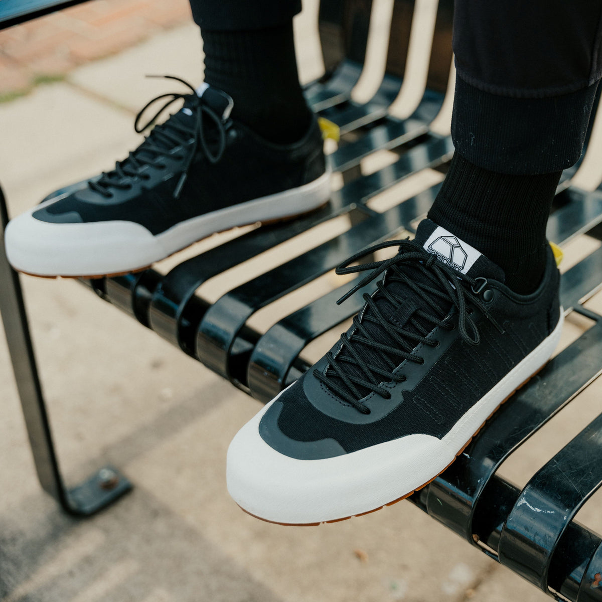 The Overlook 1.0 in the wild